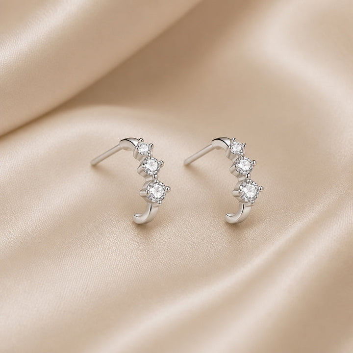 Small white gold earrings with cubic zirconia