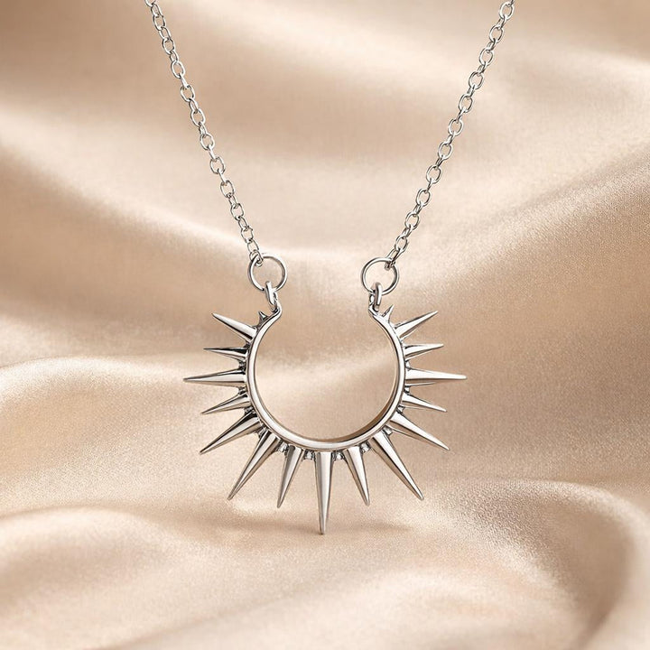 White gold sunflower-shaped pendant with necklace