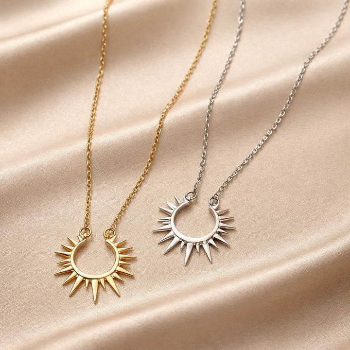 White gold sunflower-shaped pendant with necklace