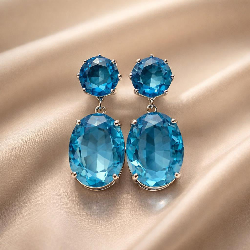 White gold earrings with majestic cubic zirconia