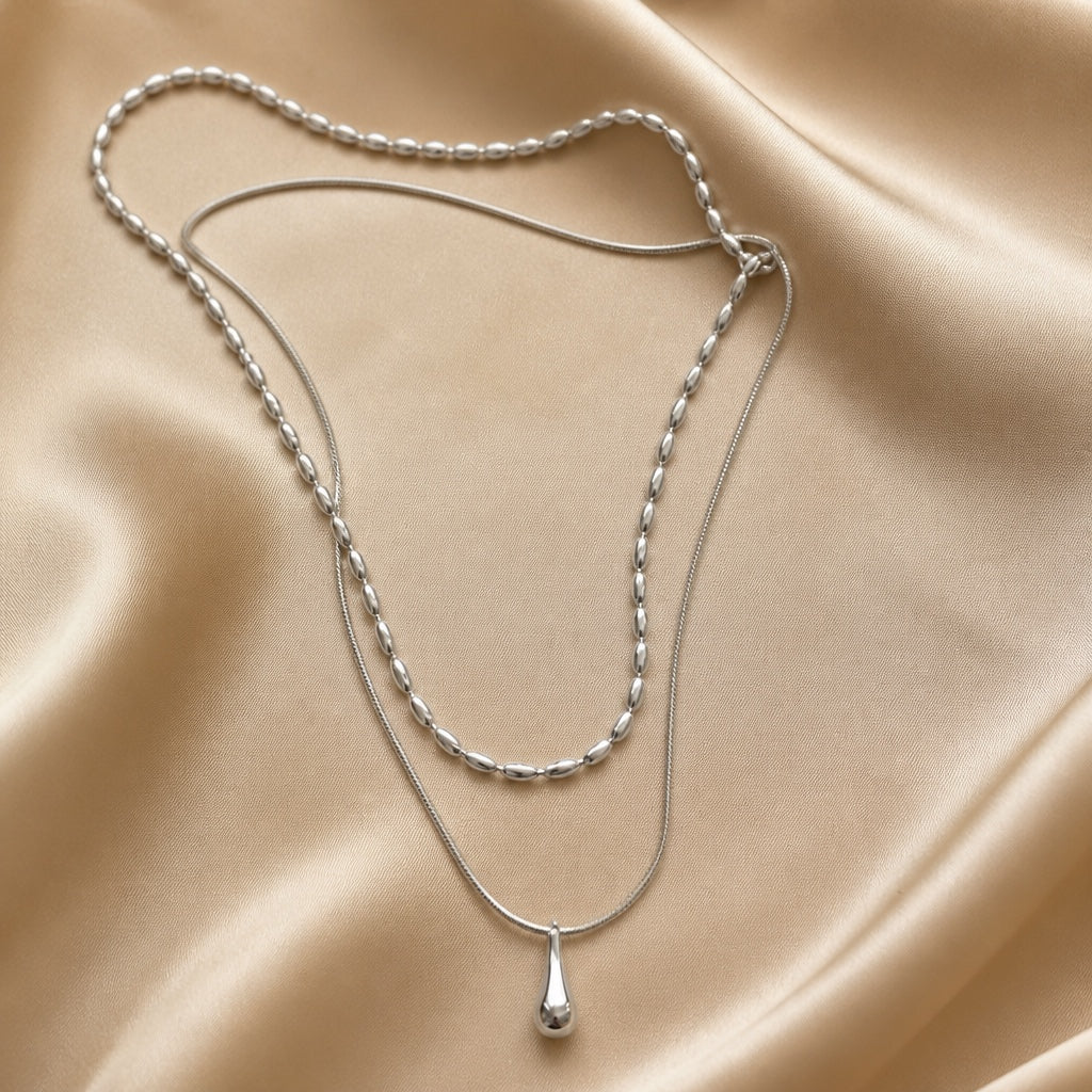 Double-Layer White Gold Necklace with Teardrop Pendant