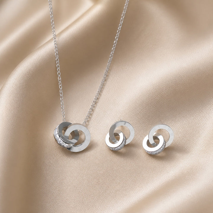 Infinity ring in white gold