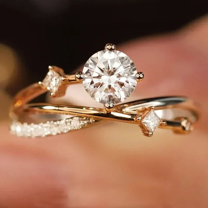Starlit Sky White Gold Zirconia Ring