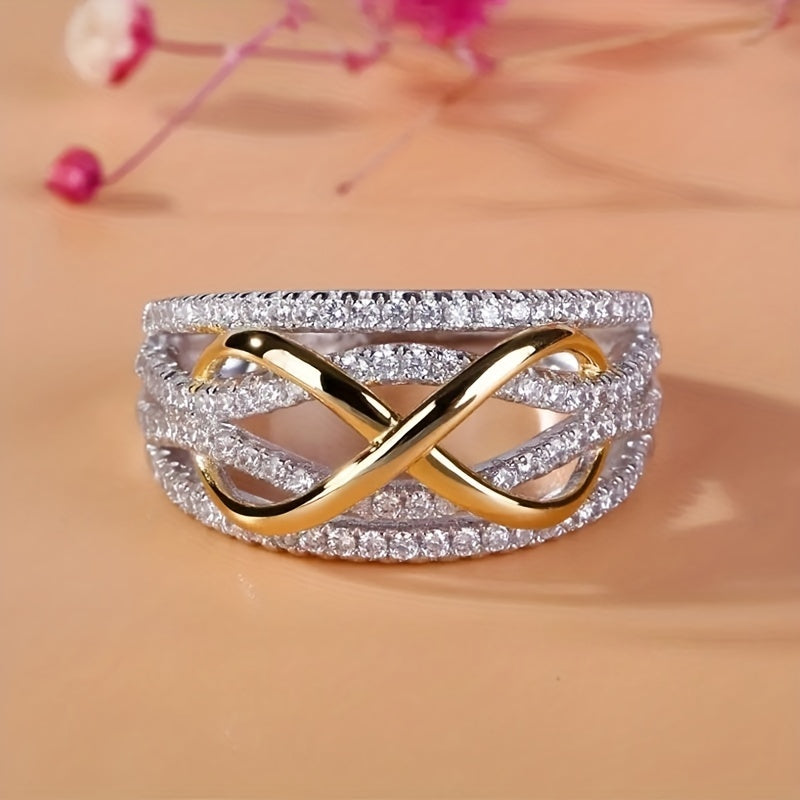 Infinite Ring in White Gold-Plated Zirconia