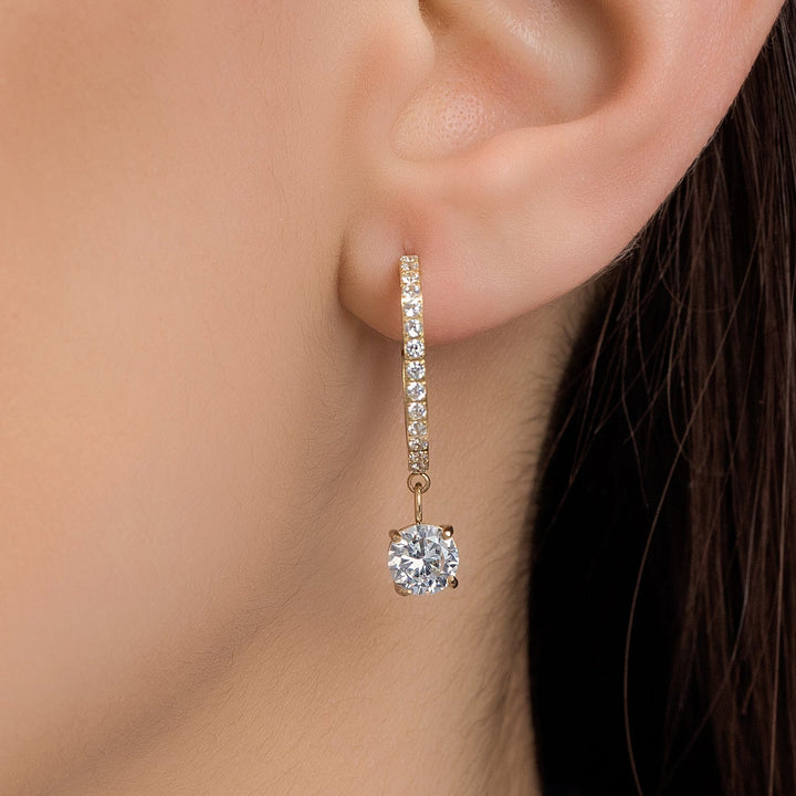 White Gold Earrings with Round-Cut Moissanite