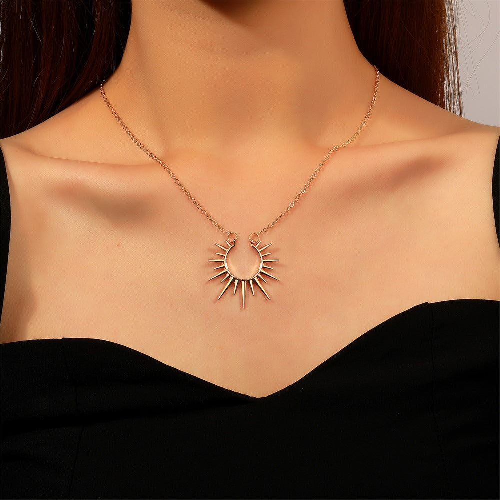 White gold sunflower-shaped pendant with necklace
